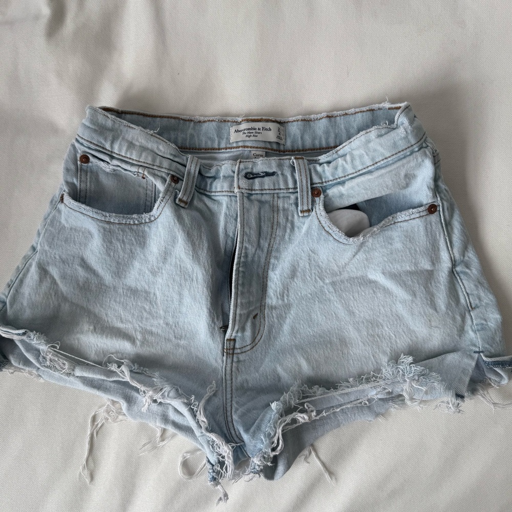 Abercrombie Curve Love Mom Jean Short